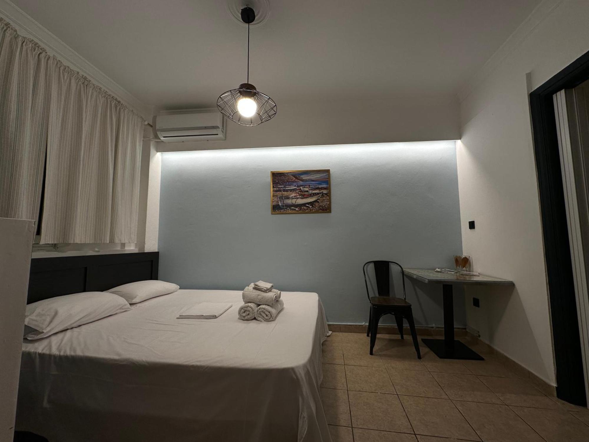 Aretousas Apartment เอเธนส์ ภายนอก รูปภาพ