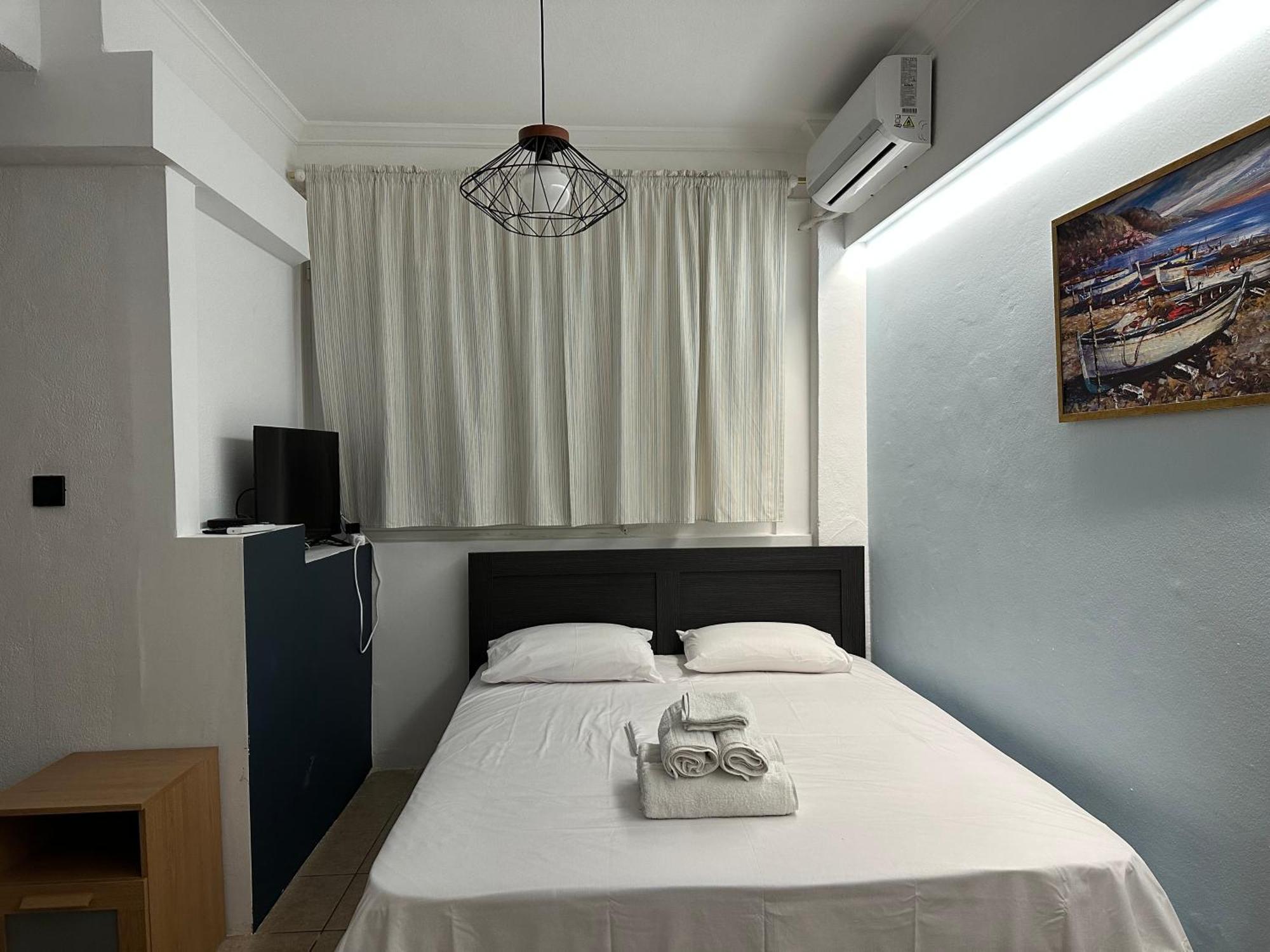 Aretousas Apartment เอเธนส์ ภายนอก รูปภาพ